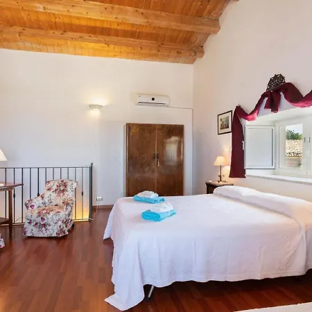 Ferienhaus Il Baglio Di Kharrub Rural Guest House