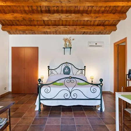 Dom wakacyjny Il Baglio Di Kharrub Rural Pozzallo