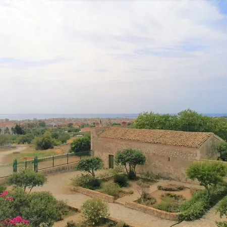Ferienhaus Il Baglio Di Kharrub Rural Guest House