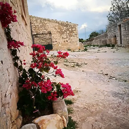 Il Baglio Di Kharrub Rural Guest House